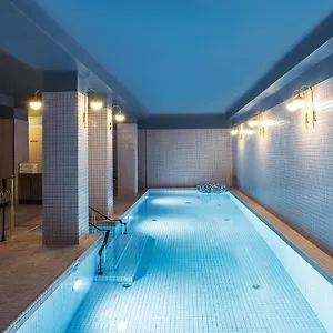 Du Rond-point Des Champs-elysees - Esprit De France 4* פריז