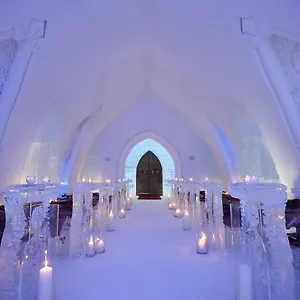 ホテル De Glace