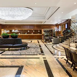 Radisson Blu Hotel, London Heathrow 4* הית'רו