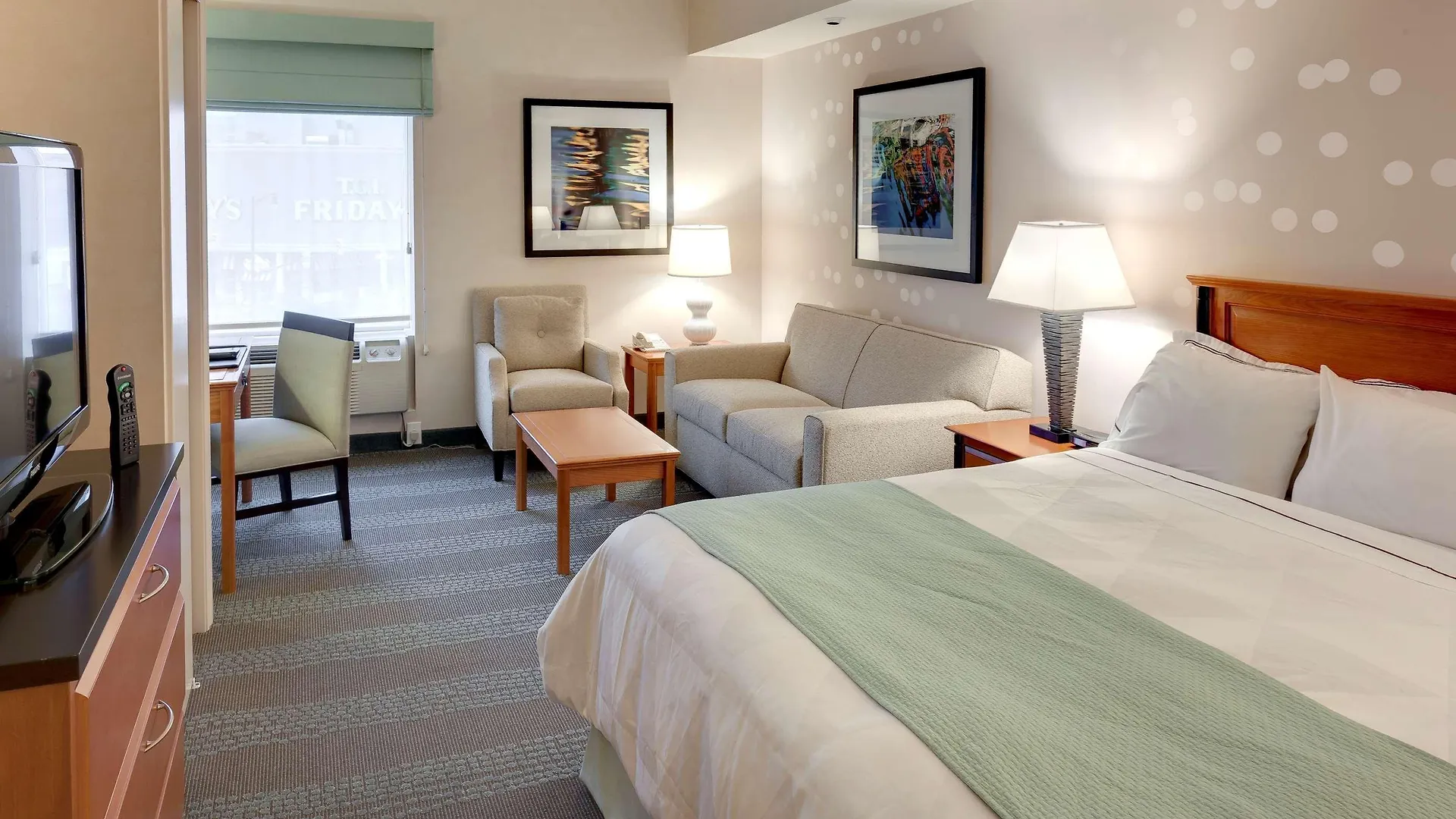 Niagara Fallsview Hotel & Suites